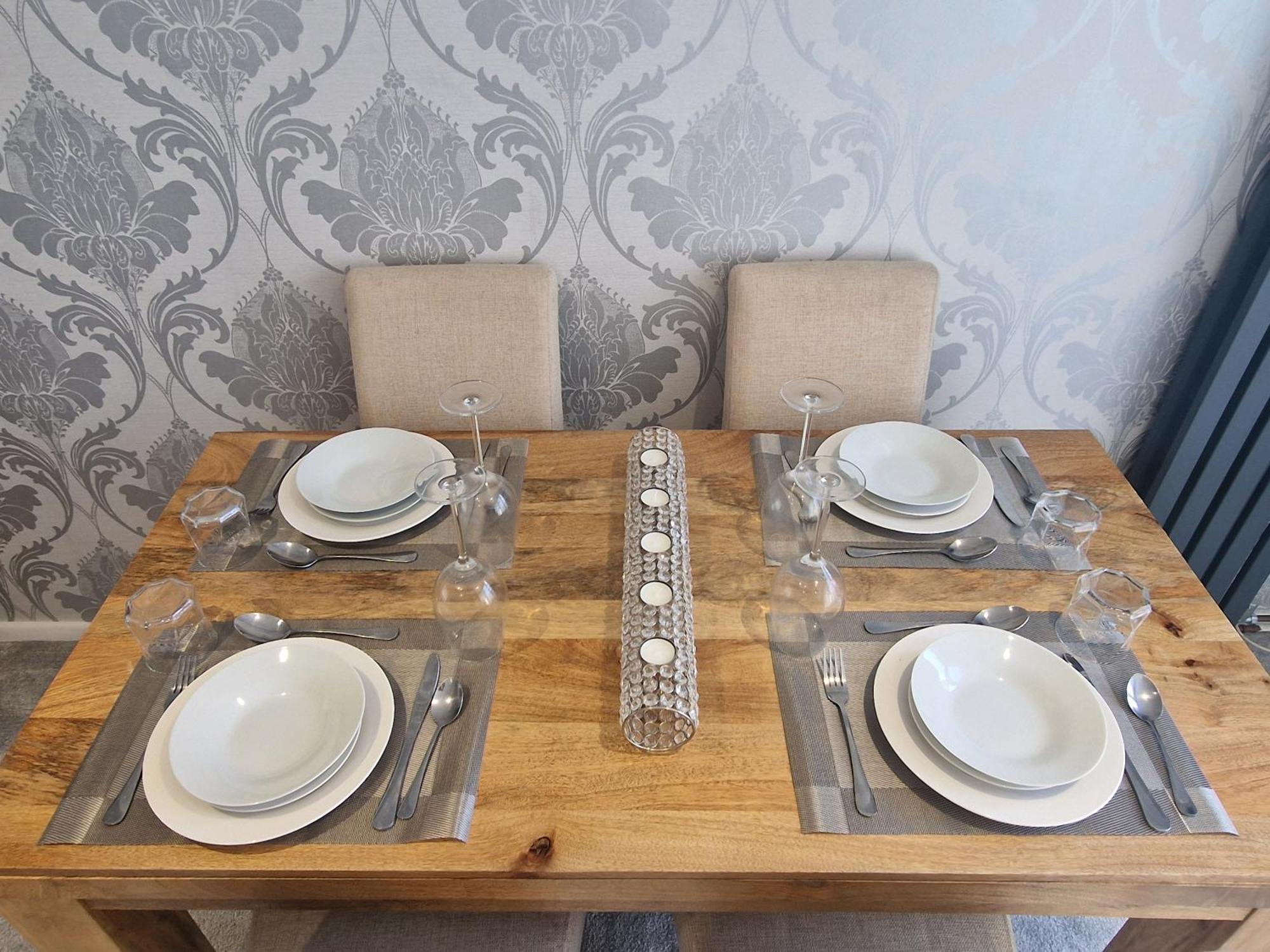 Апартаменты Stylish & Modern 2 Bed House With Free Parking Leeds Лидс Экстерьер фото